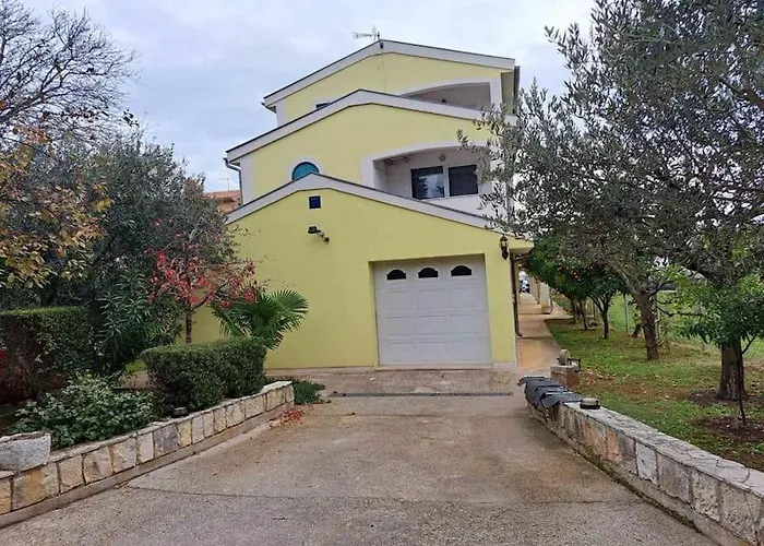 Apartment Laurus